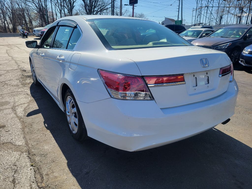 2012 Honda Accord Image 3