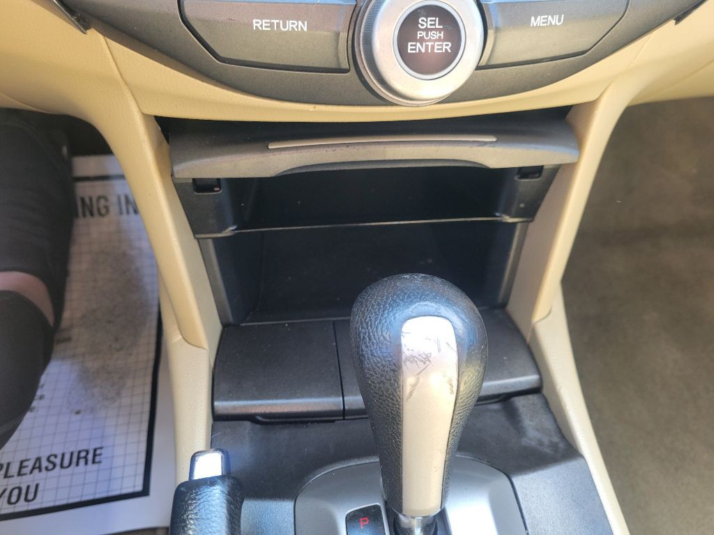 2012 Honda Accord Image 23
