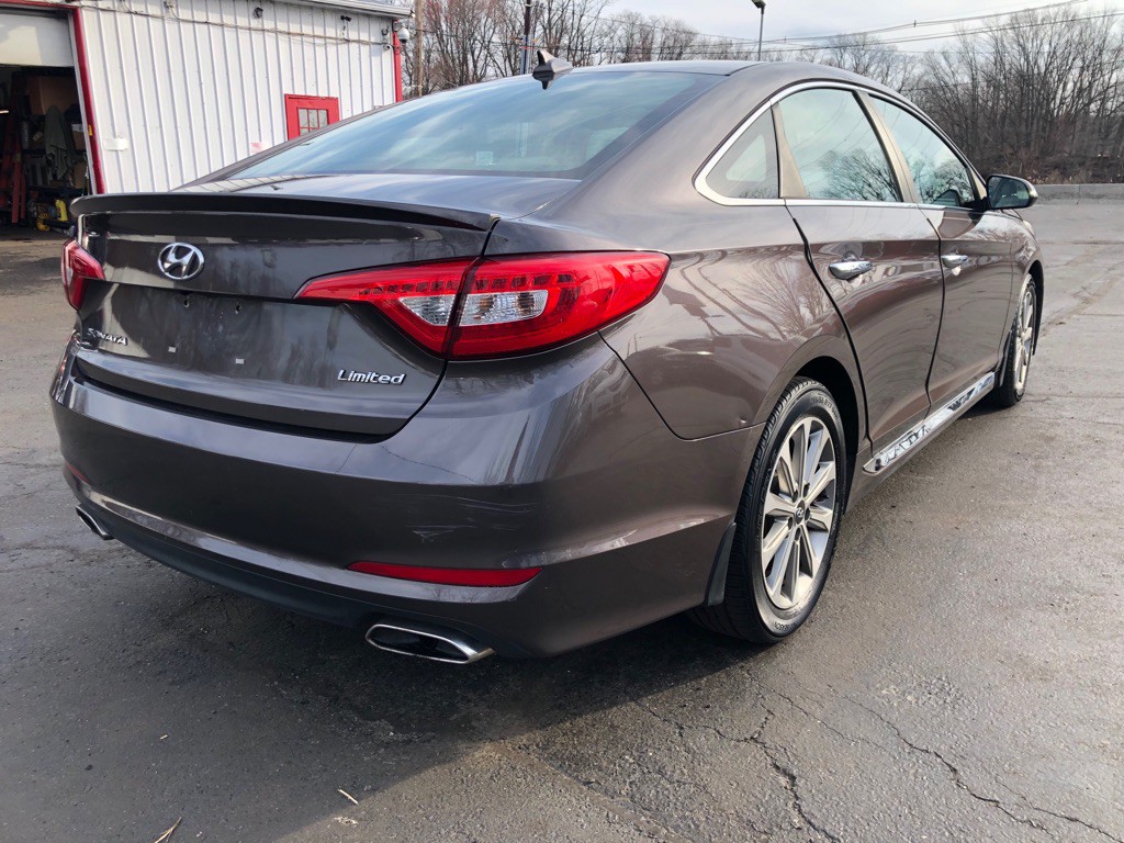 2017 Hyundai Sonata Image 5