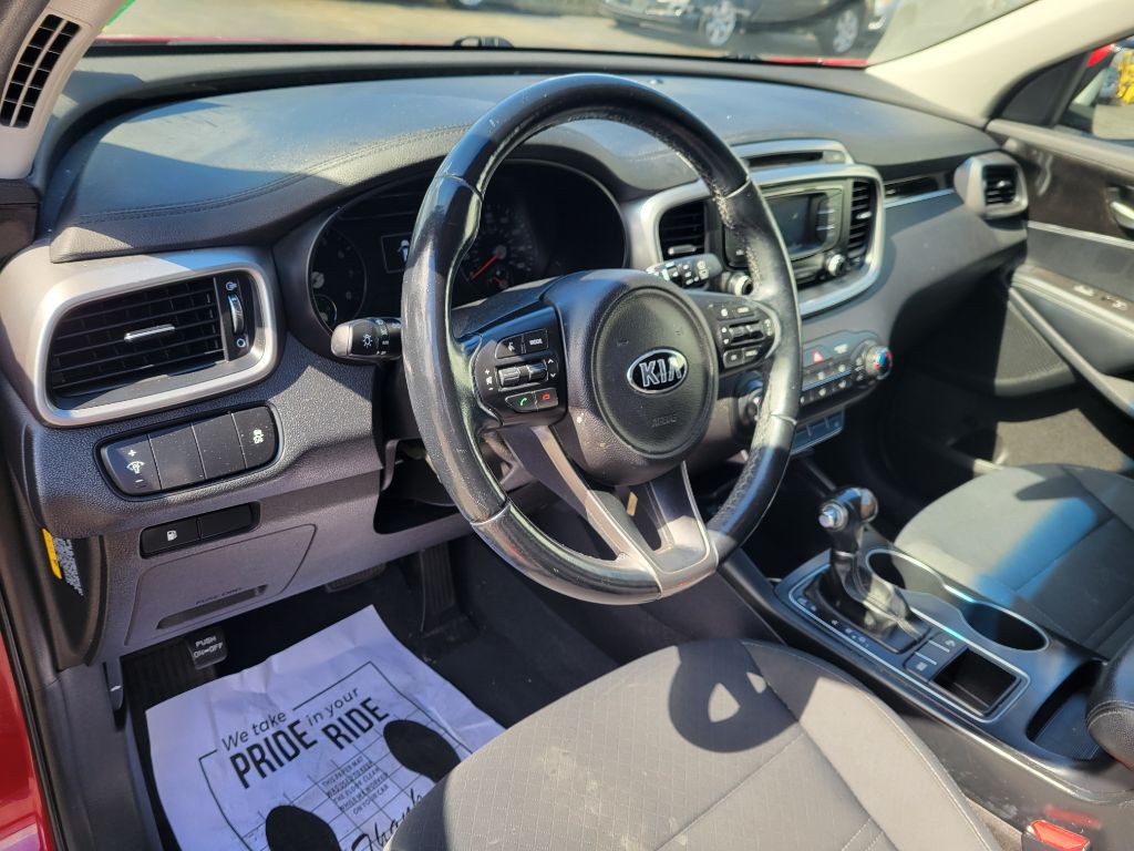 2016 Kia Sorento Image 13