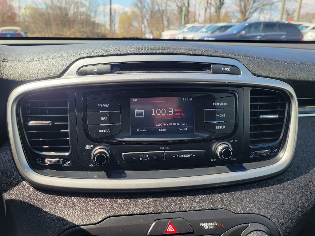 2016 Kia Sorento Image 20