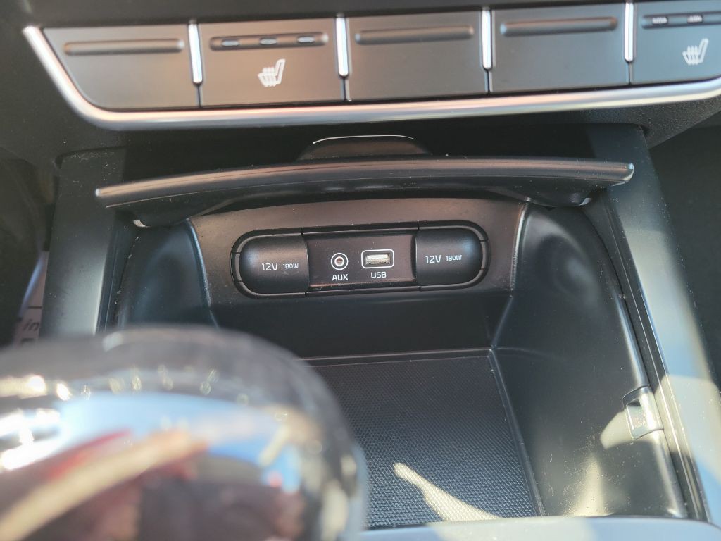 2016 Kia Sorento Image 21