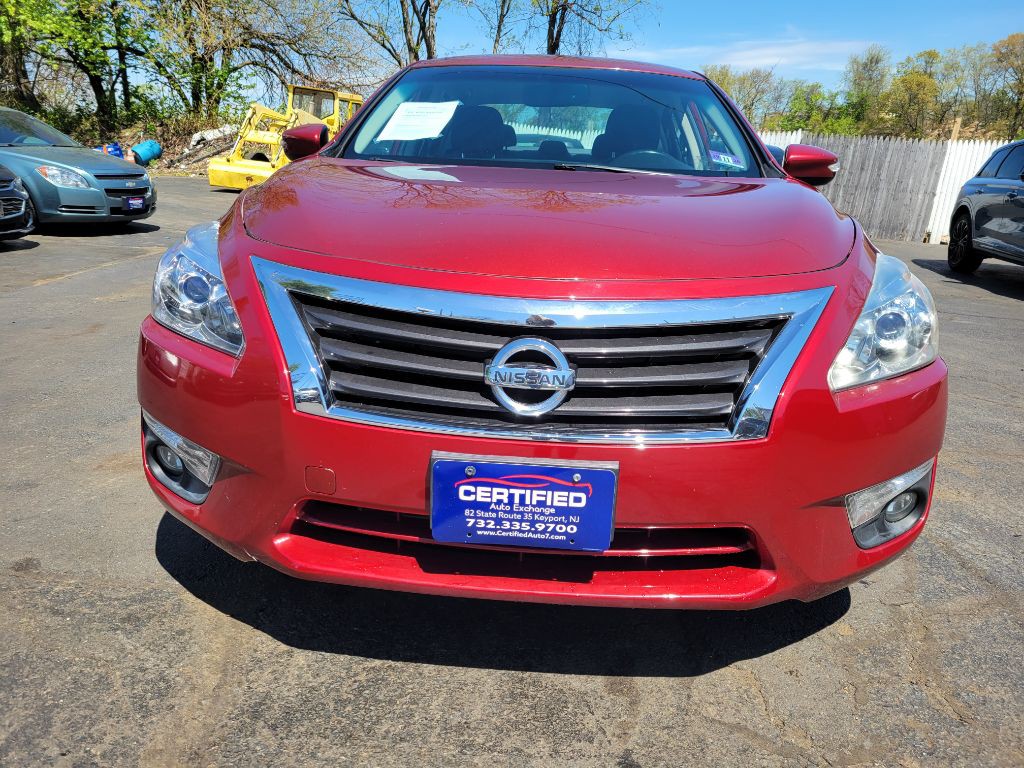 2015 Nissan Altima Image 9