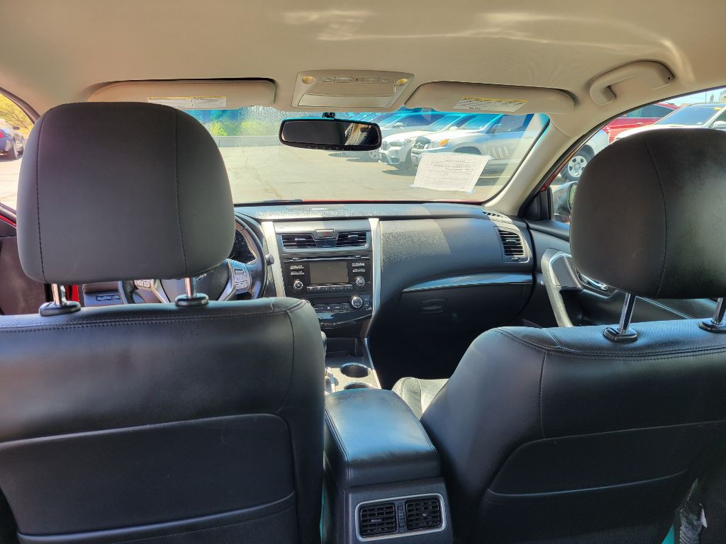 2015 Nissan Altima Image 20