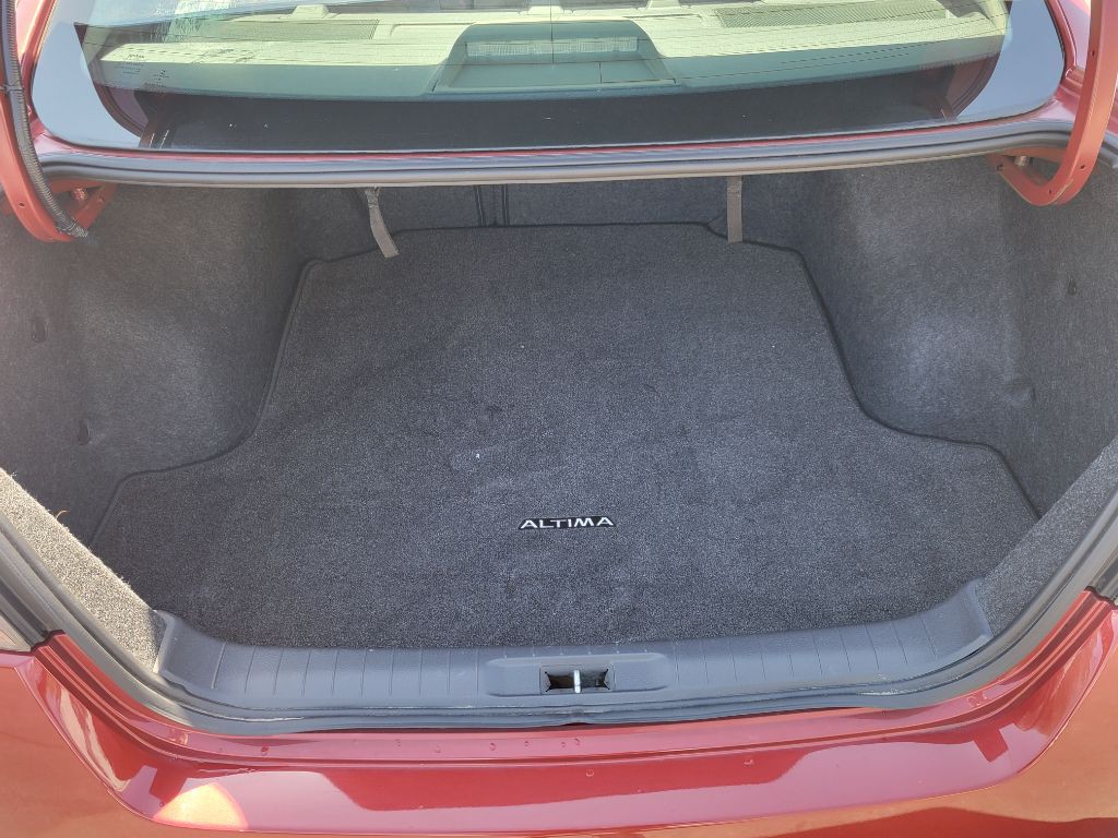 2015 Nissan Altima Image 29