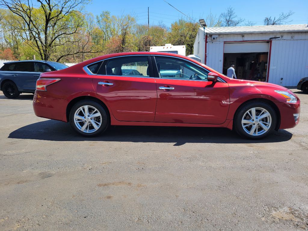 2015 Nissan Altima Image 5