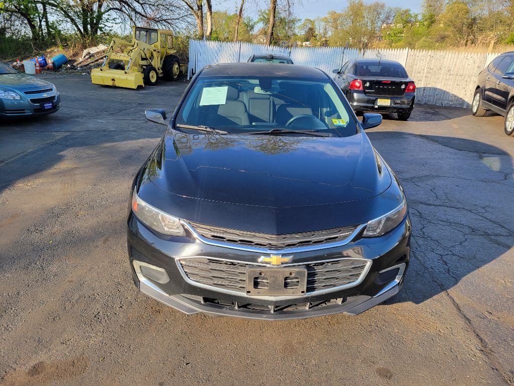 2017 Chevrolet Malibu Image 36