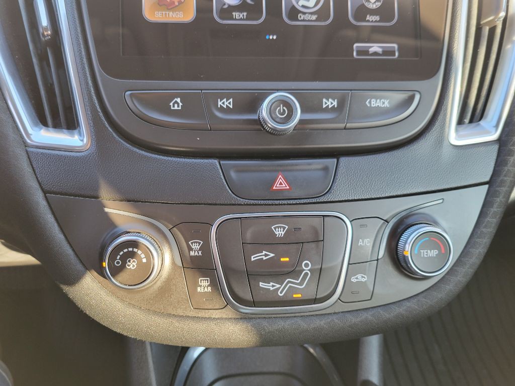 2017 Chevrolet Malibu Image 46