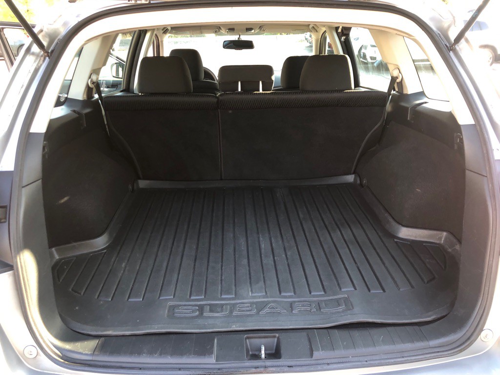 2011 Subaru Outback Image 22