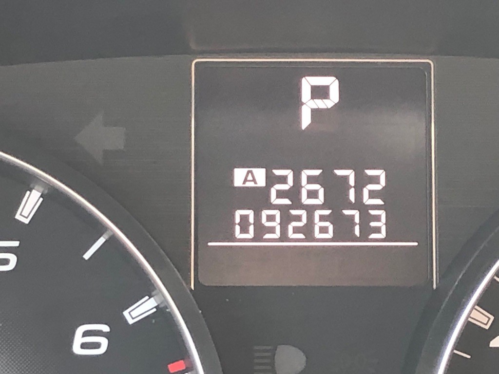 2011 Subaru Outback Image 30