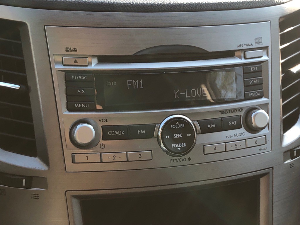 2011 Subaru Outback Image 31