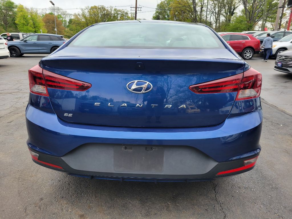 2020 Hyundai Elantra Image 4