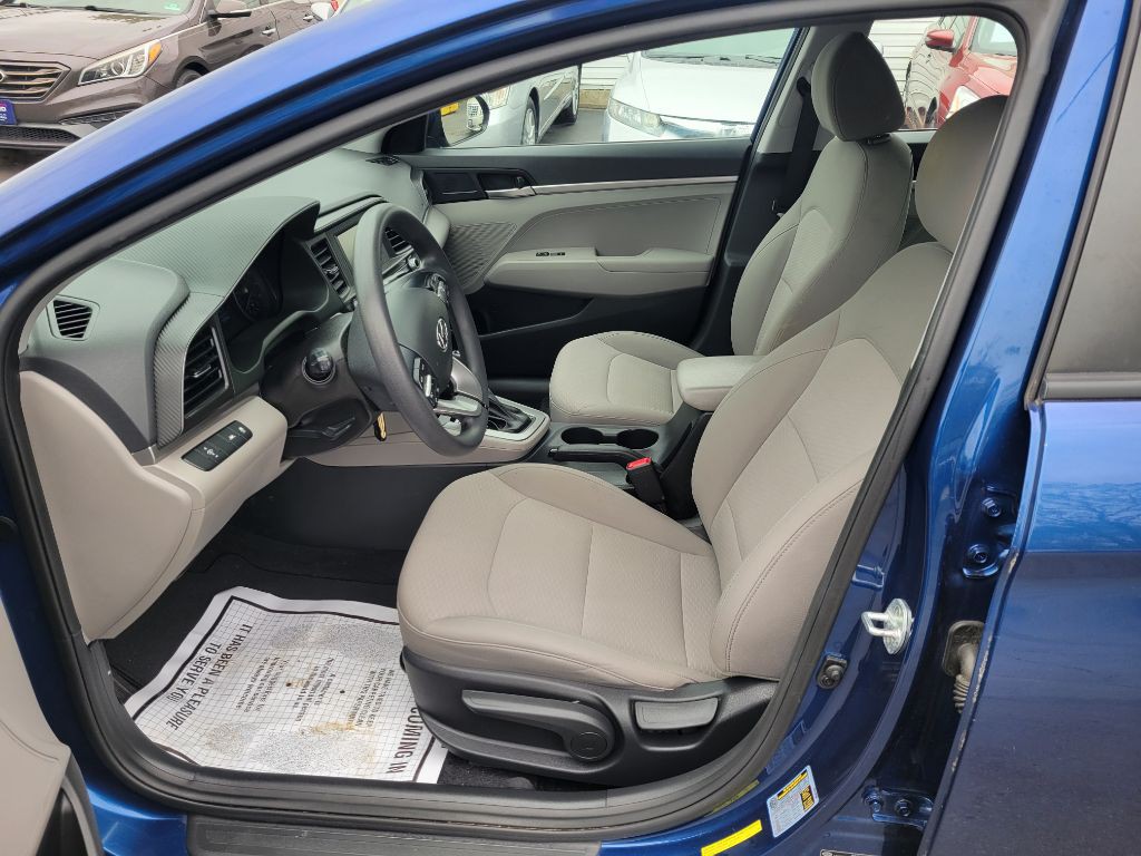 2020 Hyundai Elantra Image 9