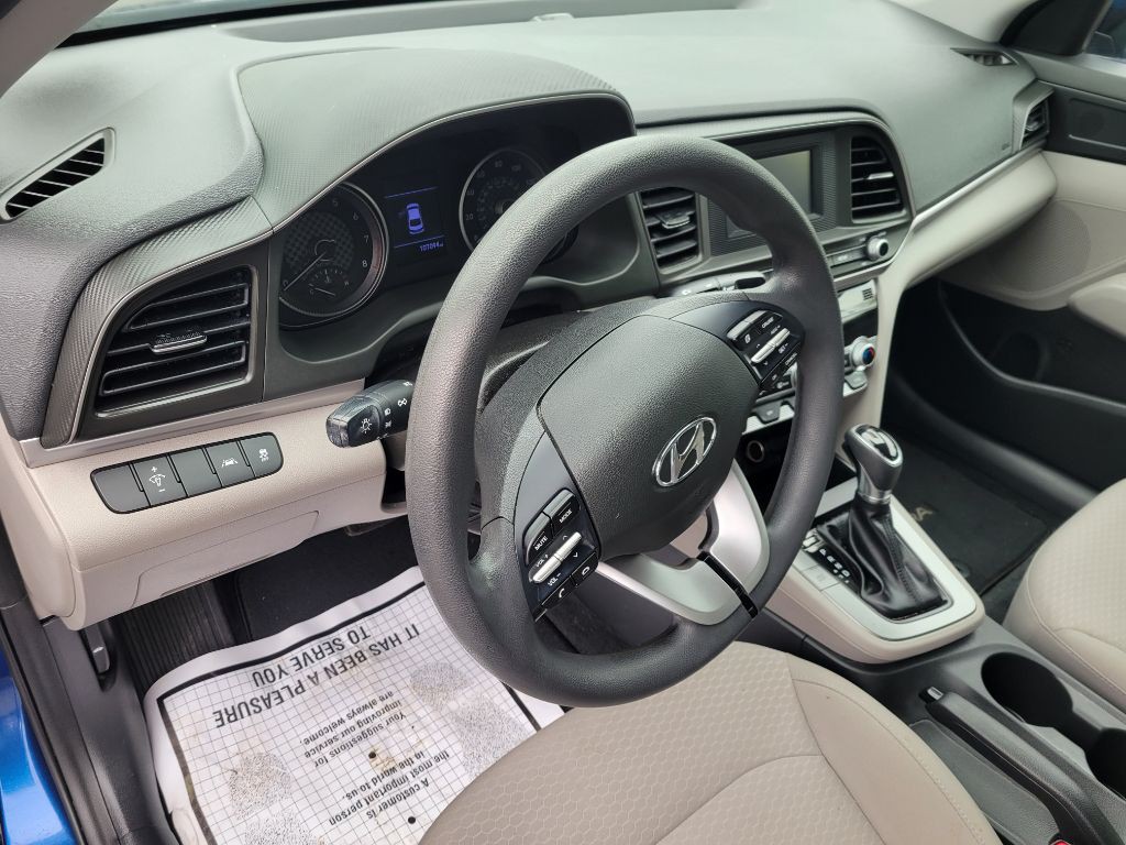 2020 Hyundai Elantra Image 12