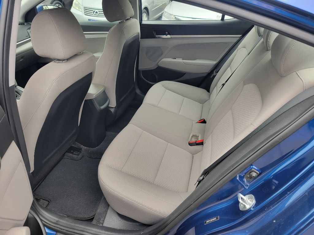 2020 Hyundai Elantra Image 19
