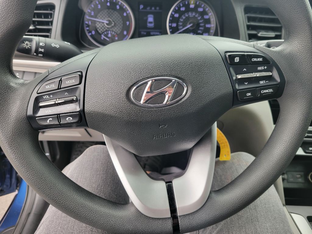 2020 Hyundai Elantra Image 20