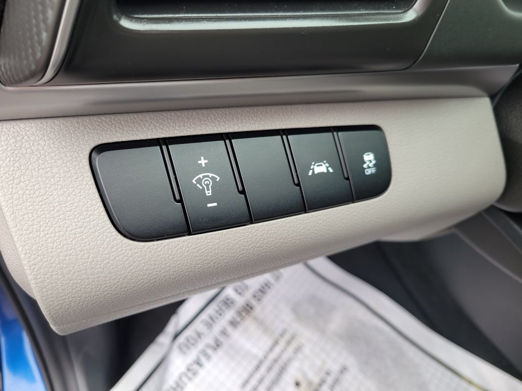 2020 Hyundai Elantra Image 27