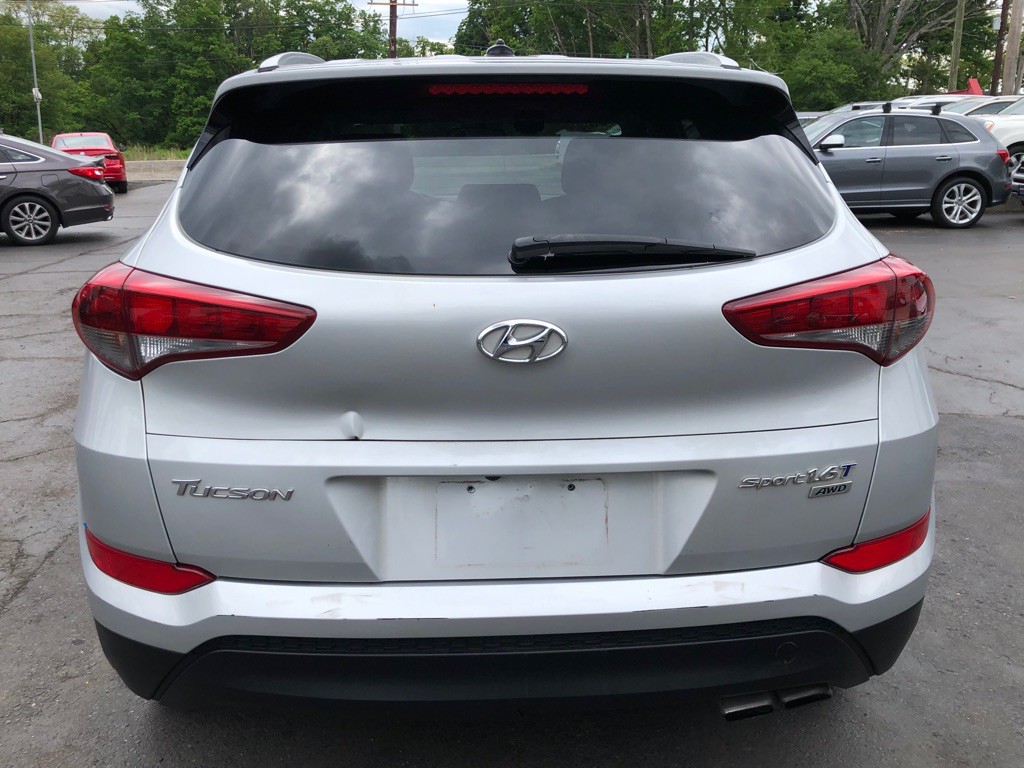 2016 Hyundai Tucson Image 6