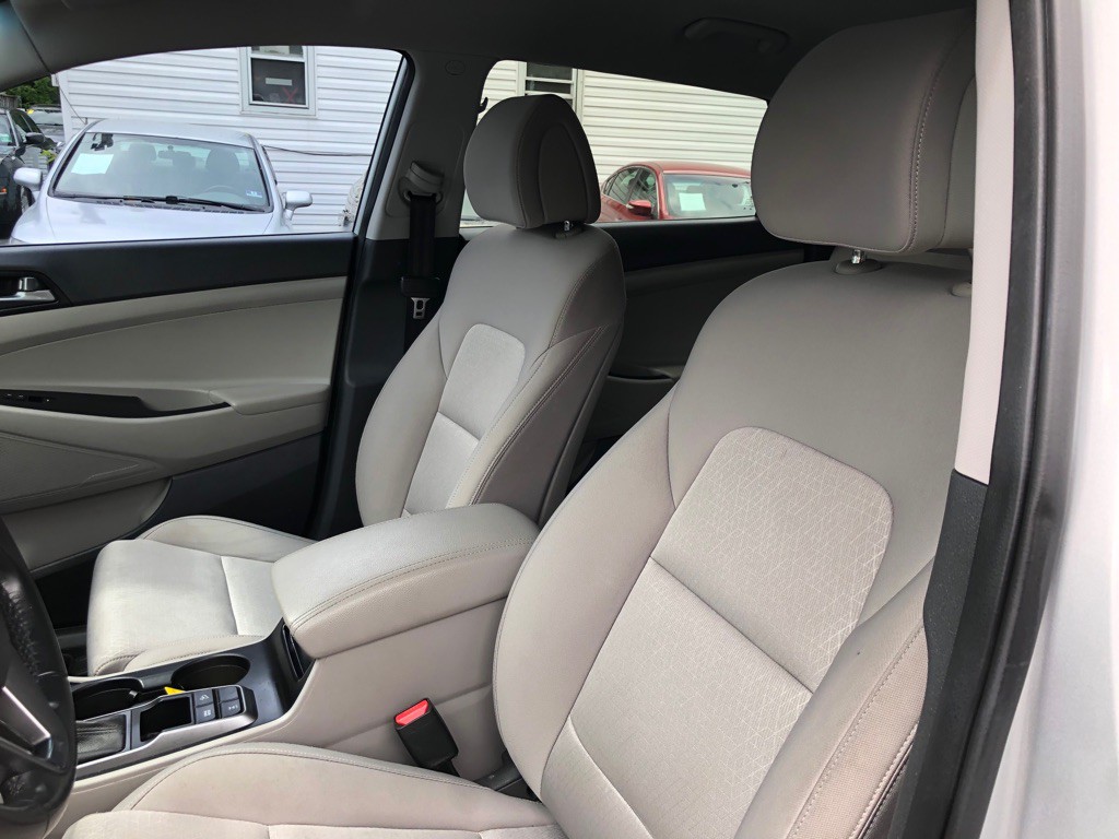 2016 Hyundai Tucson Image 17