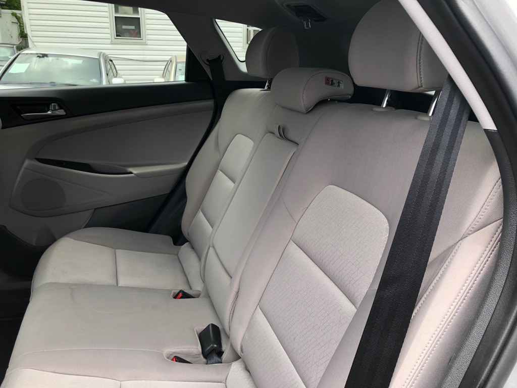 2016 Hyundai Tucson Image 23