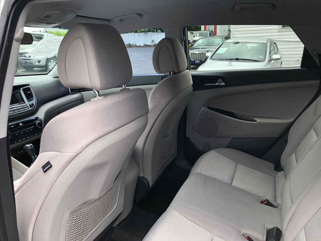 2016 Hyundai Tucson Image 25