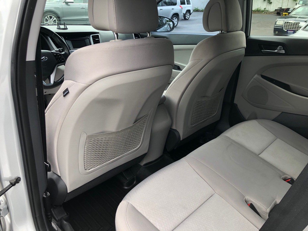 2016 Hyundai Tucson Image 26