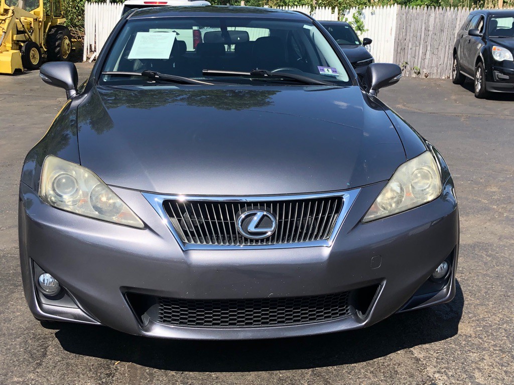 2012 Lexus IS Image 10