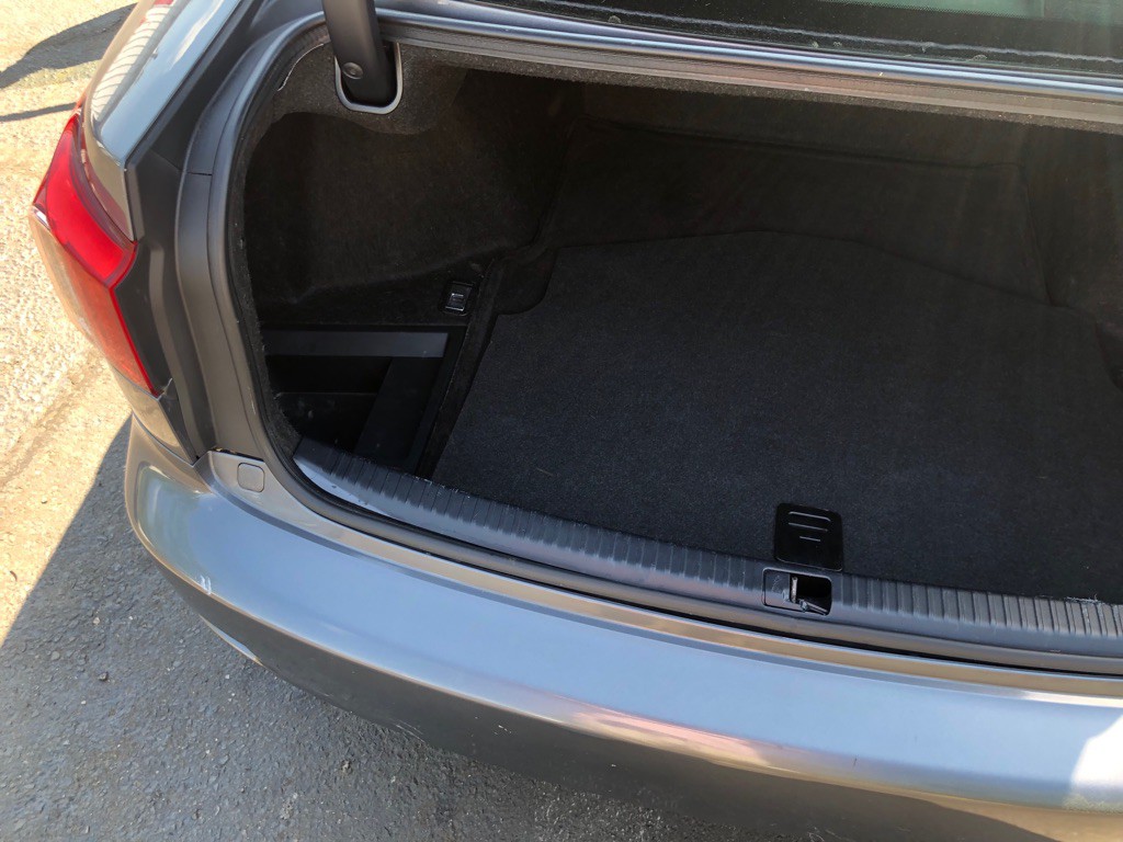2012 Lexus IS Image 25