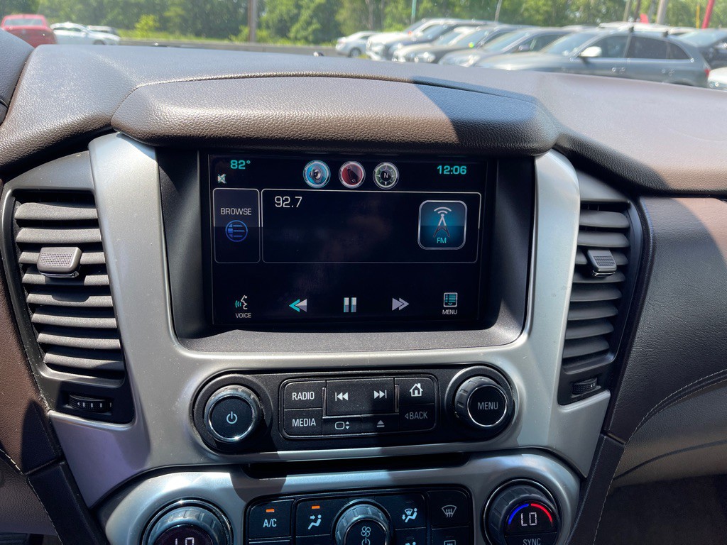 2015 Chevrolet Tahoe Image 18