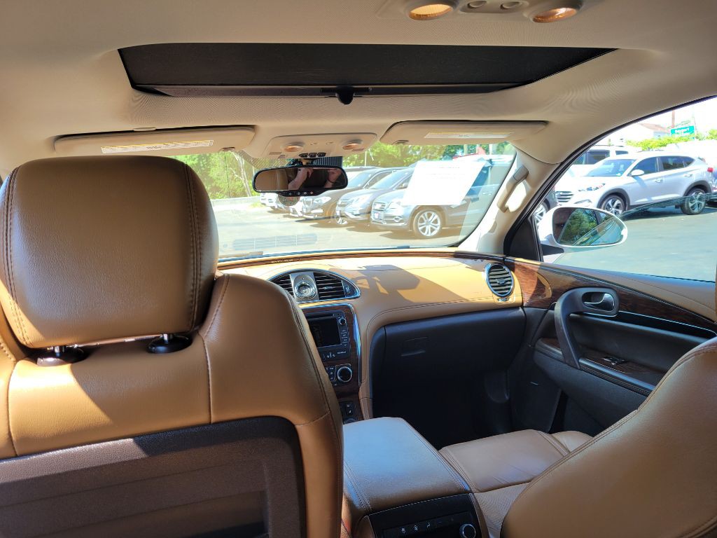 2017 Buick Enclave Image 25
