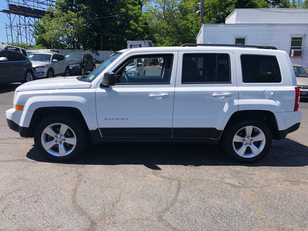 2015 Jeep Patriot Image 2