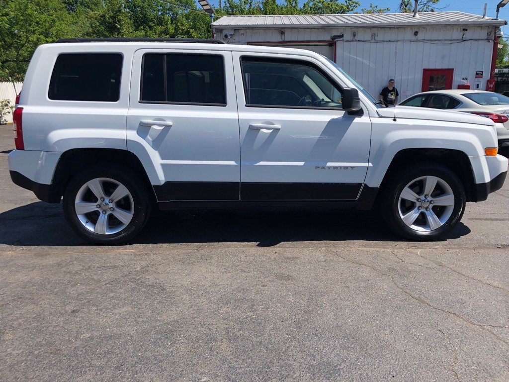 2015 Jeep Patriot Image 6