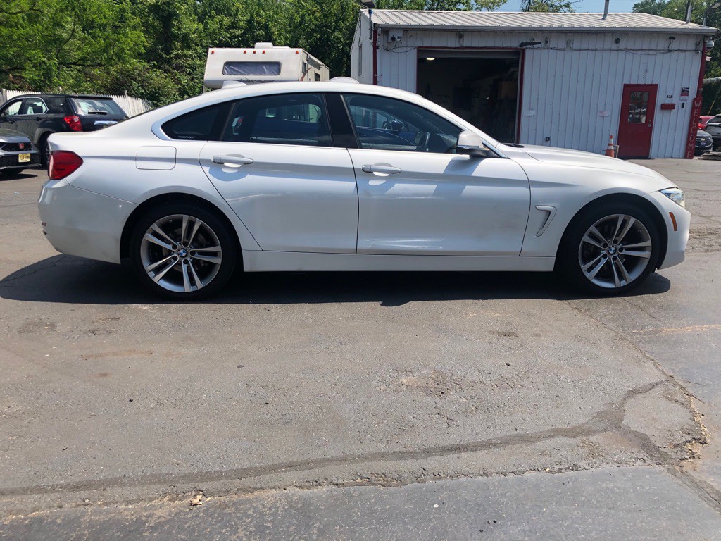 2017 BMW 4 Series Image 8