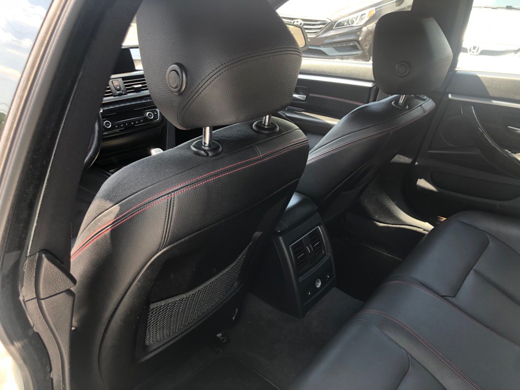 2017 BMW 4 Series Image 19
