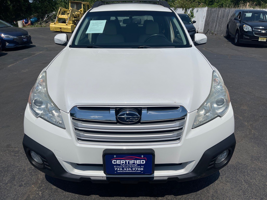 2014 Subaru Outback Image 9