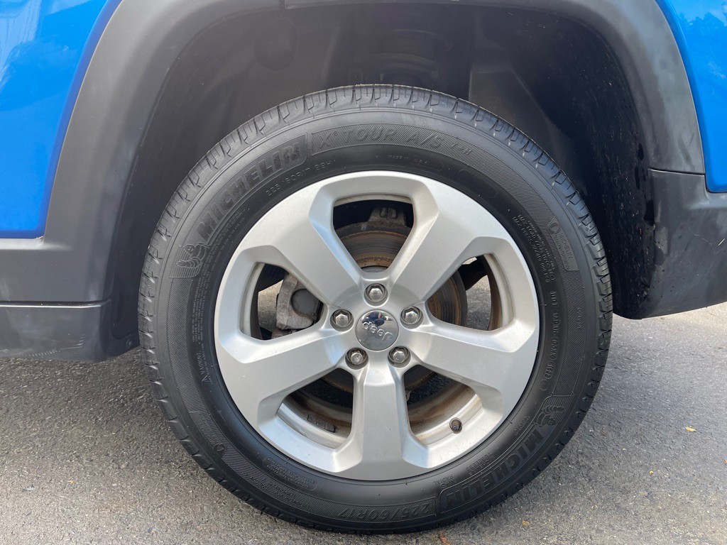 2019 Jeep Compass Image 10