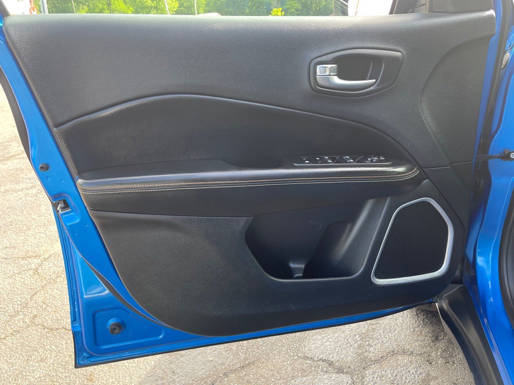 2019 Jeep Compass Image 13