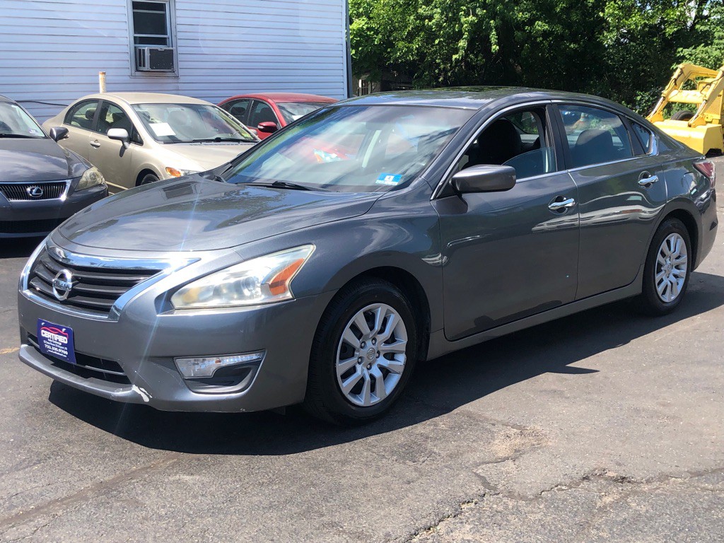 2014 Nissan Altima Image 2