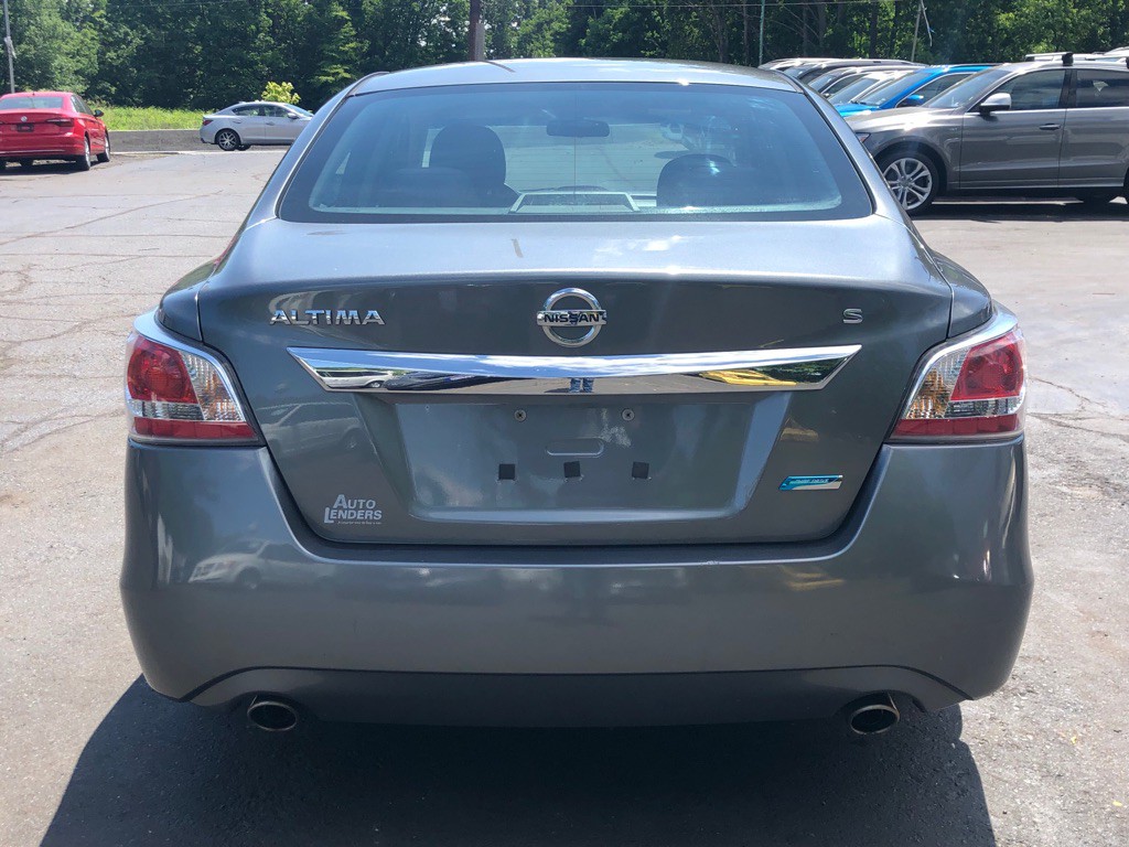 2014 Nissan Altima Image 4