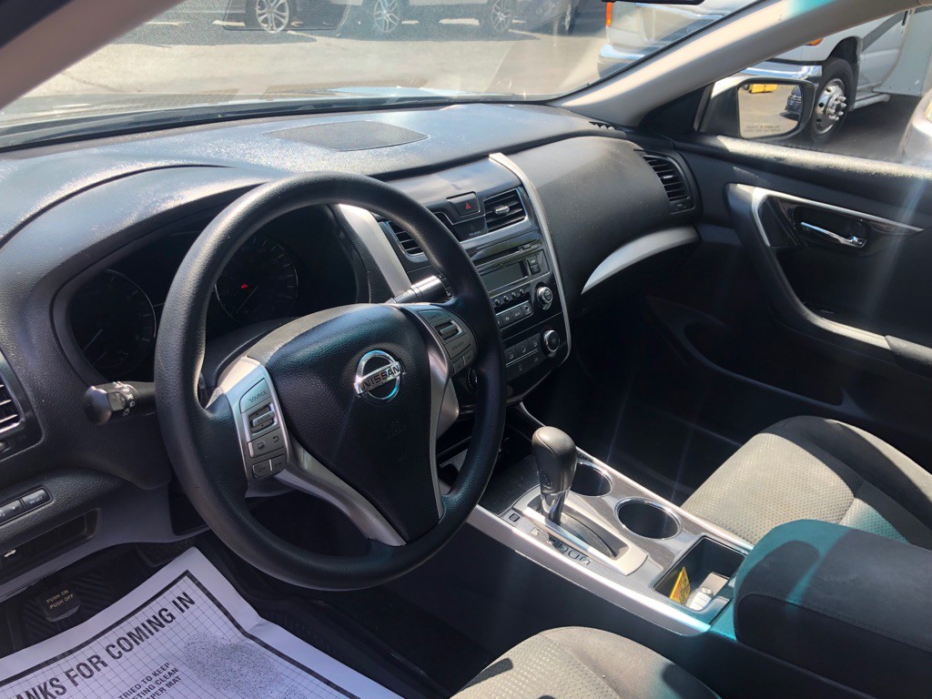 2014 Nissan Altima Image 11