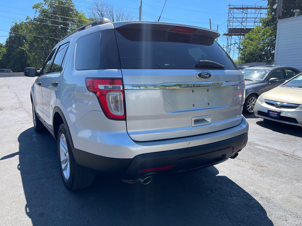 2015 Ford Explorer Image 3