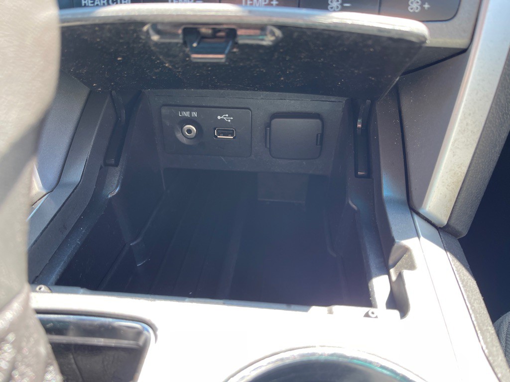 2015 Ford Explorer Image 22