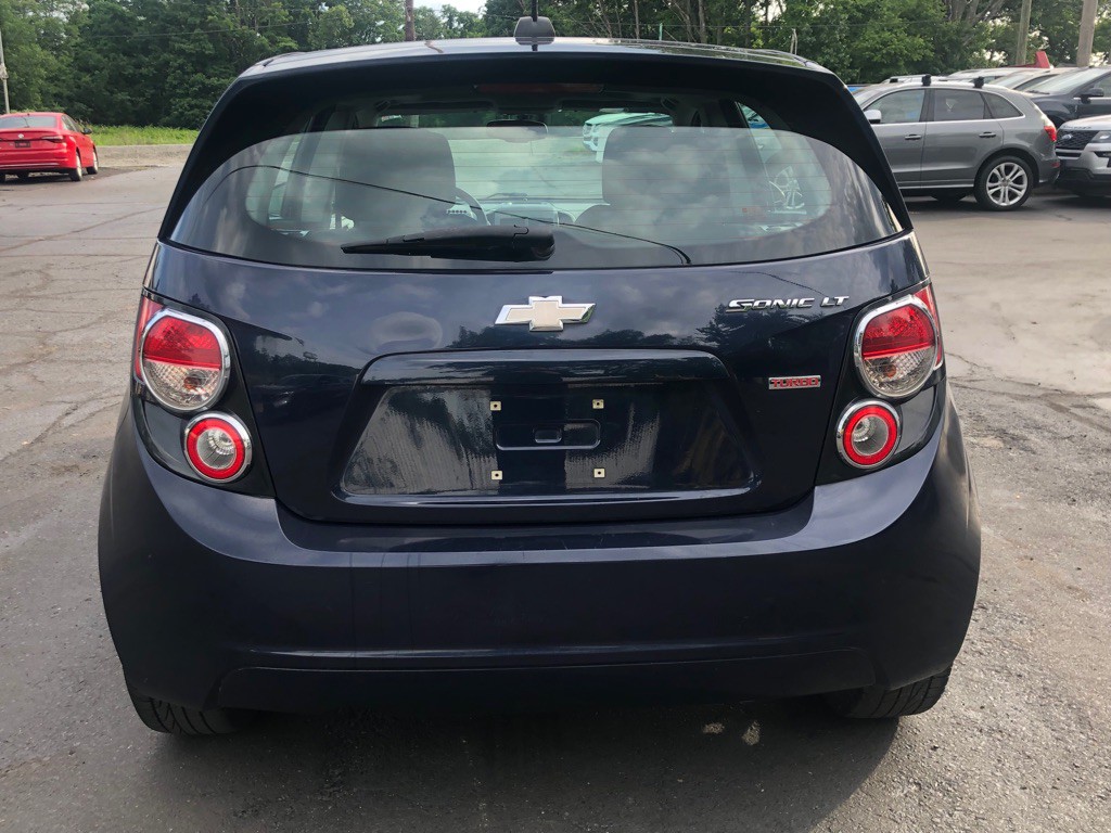 2015 Chevrolet Sonic Image 5