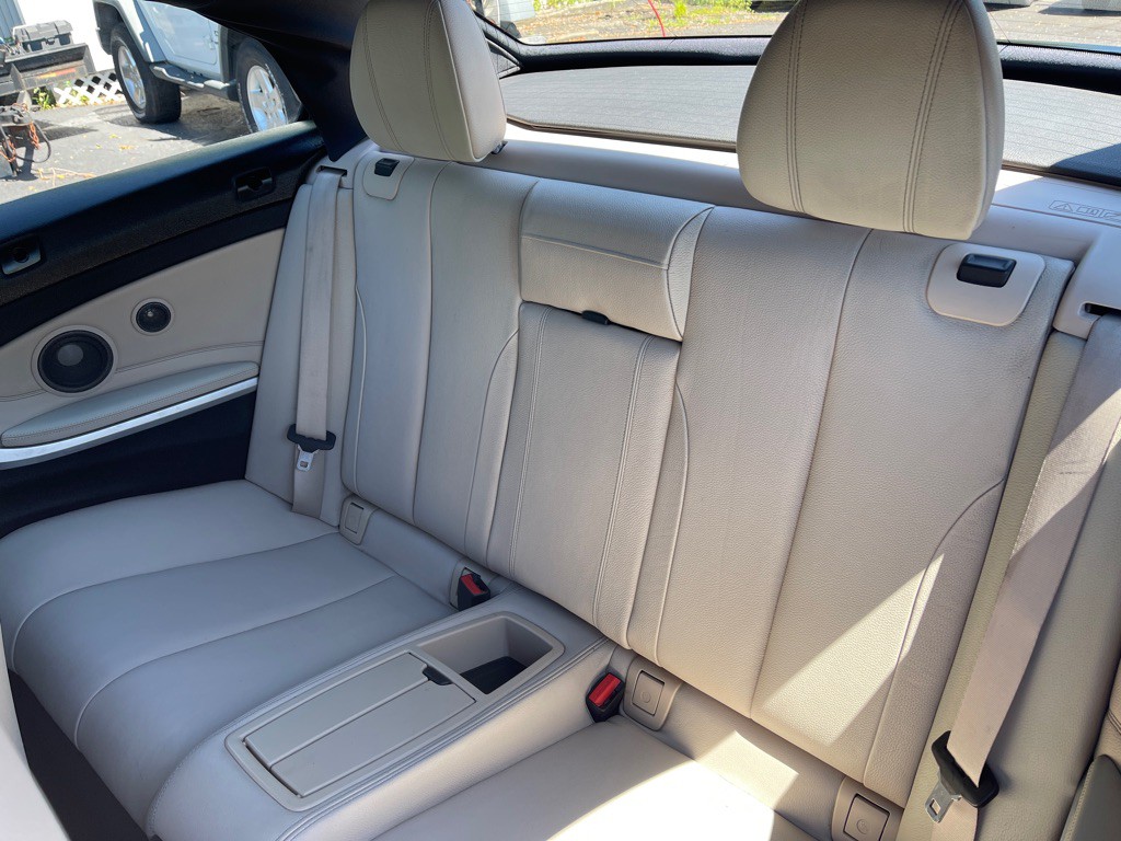 2016 BMW 4 Series Image 17