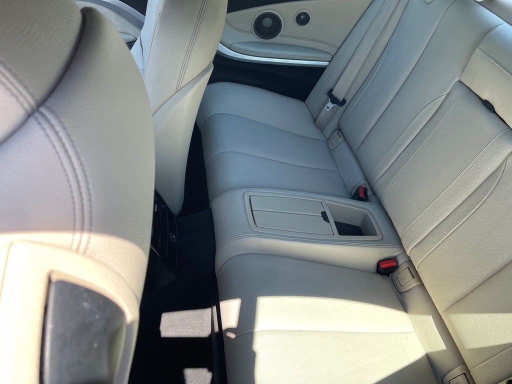 2016 BMW 4 Series Image 18