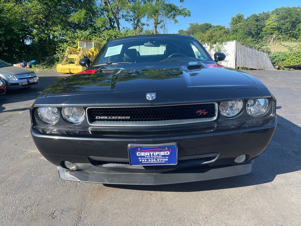 2010 Dodge Challenger Image 7