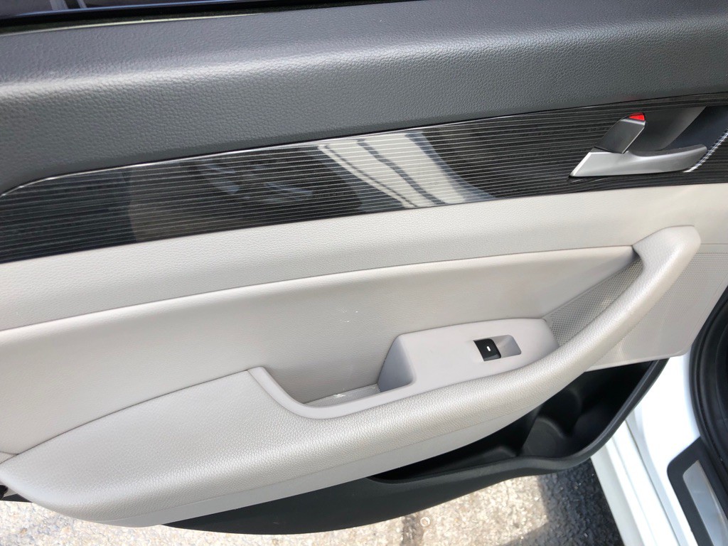 2019 Hyundai Sonata Image 28
