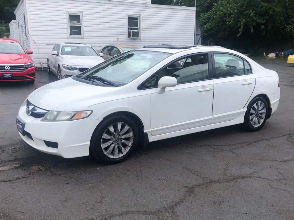 2011 Honda Civic Image 2