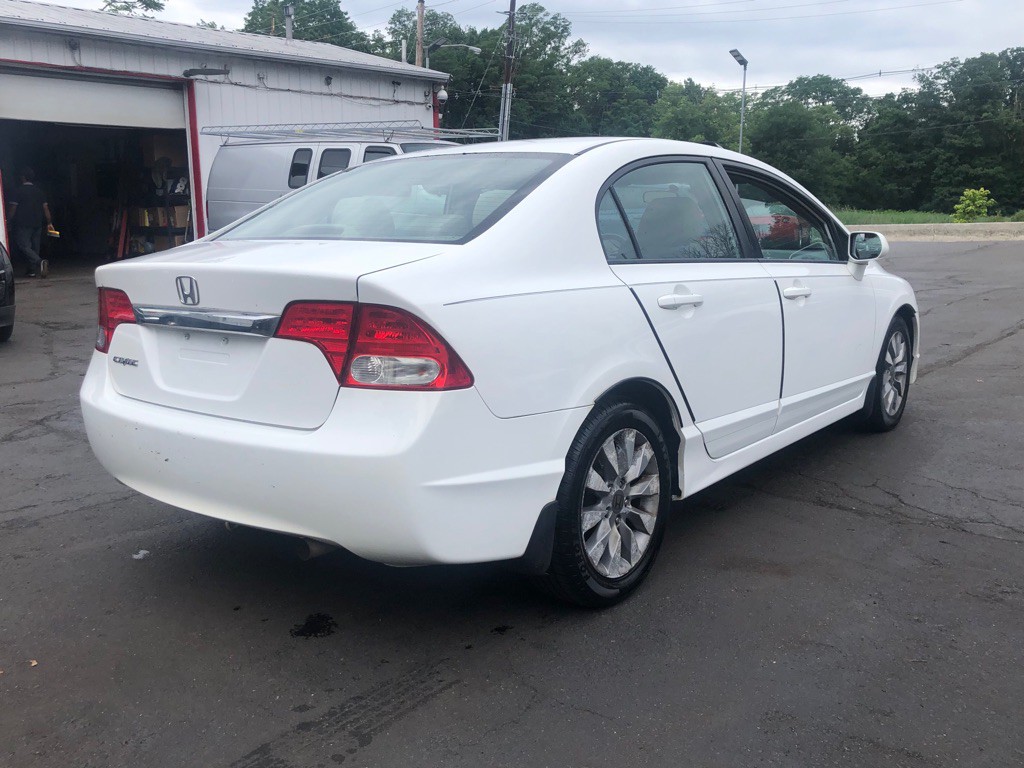2011 Honda Civic Image 6