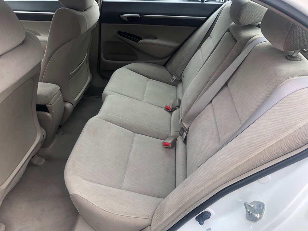 2011 Honda Civic Image 18